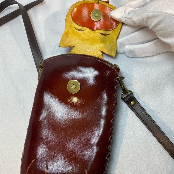 NOVELTY GRINNING KITTY W/ FISH CROSS-BODY CELLPHONE HOLDER WALLET 8x4.5” - Picture 3 of 16